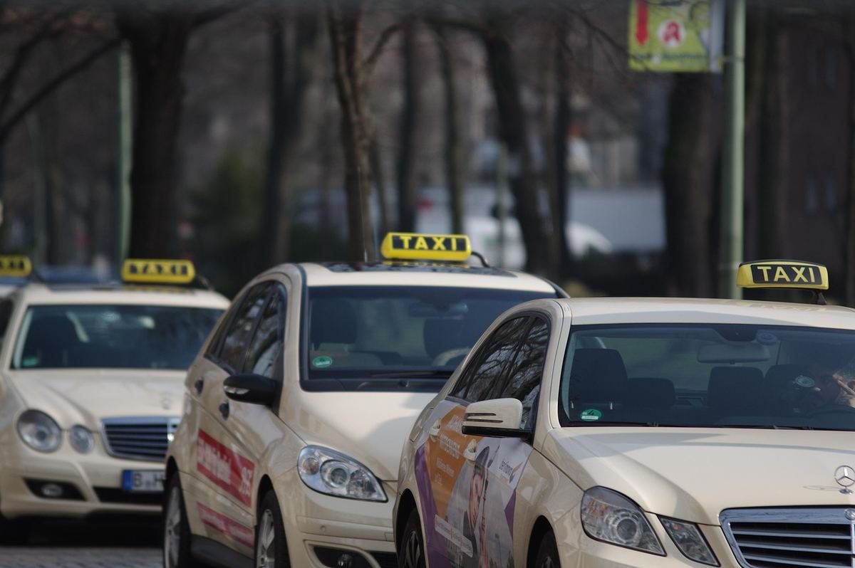 Assurance taxi : pourquoi le même dossier paie le double